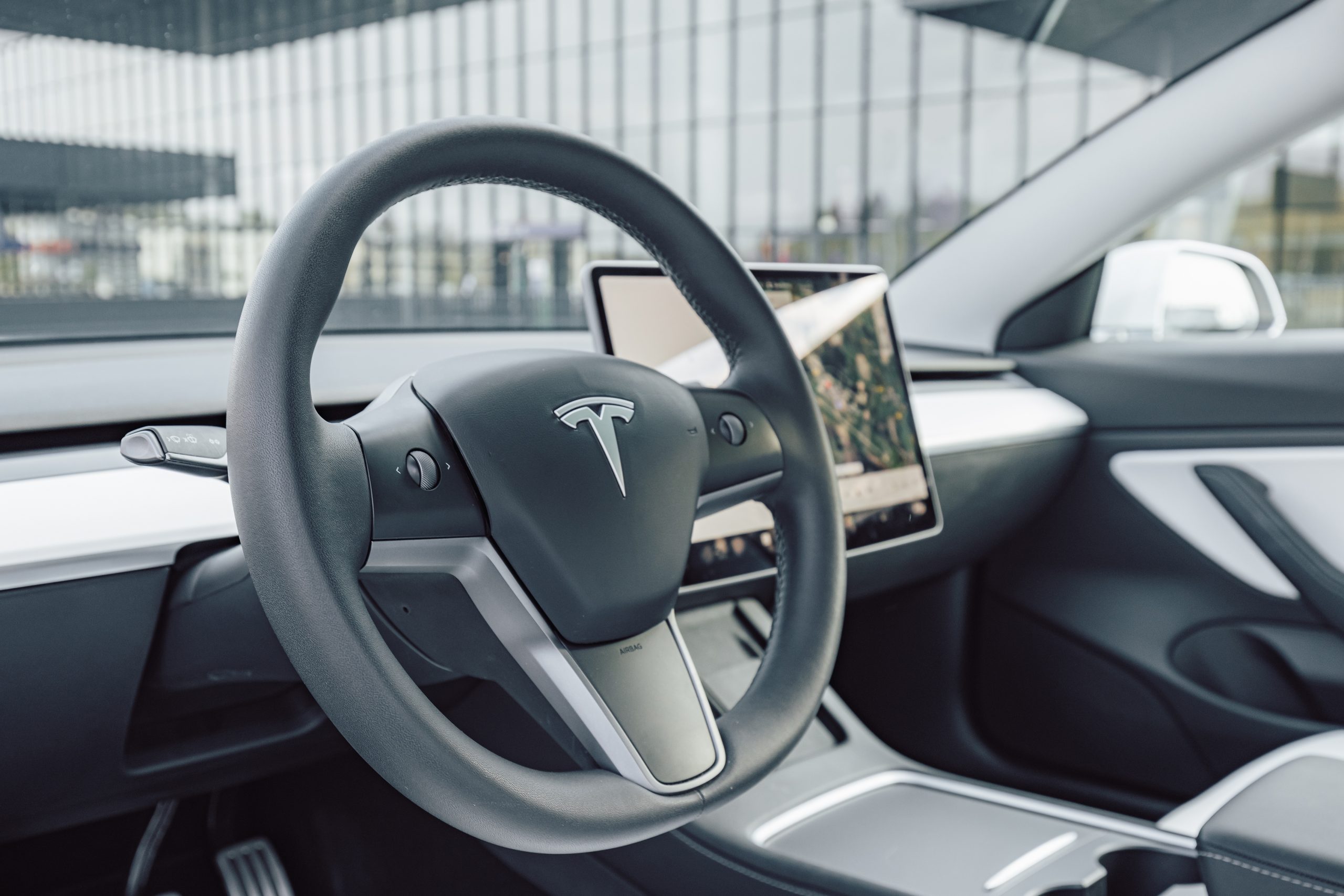 特斯拉在德克萨斯州达拉斯和休斯顿正式推出无人驾驶出租车服务